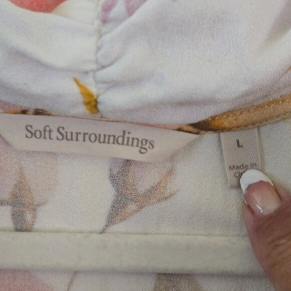 Soft Surroundings Demetre Sleeveless Cowl Neck Floral Tank Blouse Size L - Picture 5 of 6